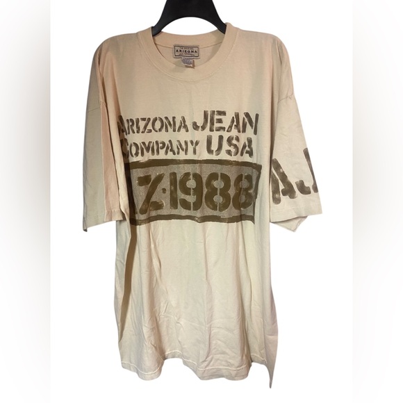 Arizona Jean Company Other - Arizona jean company cotton branded cream tshirt mens top